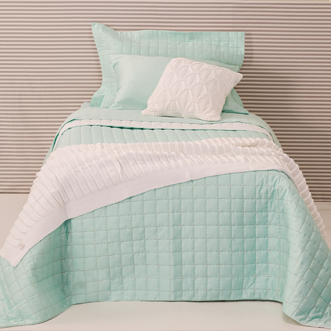 07 03 0343 Colcha Quadrilage Verde Branco 001